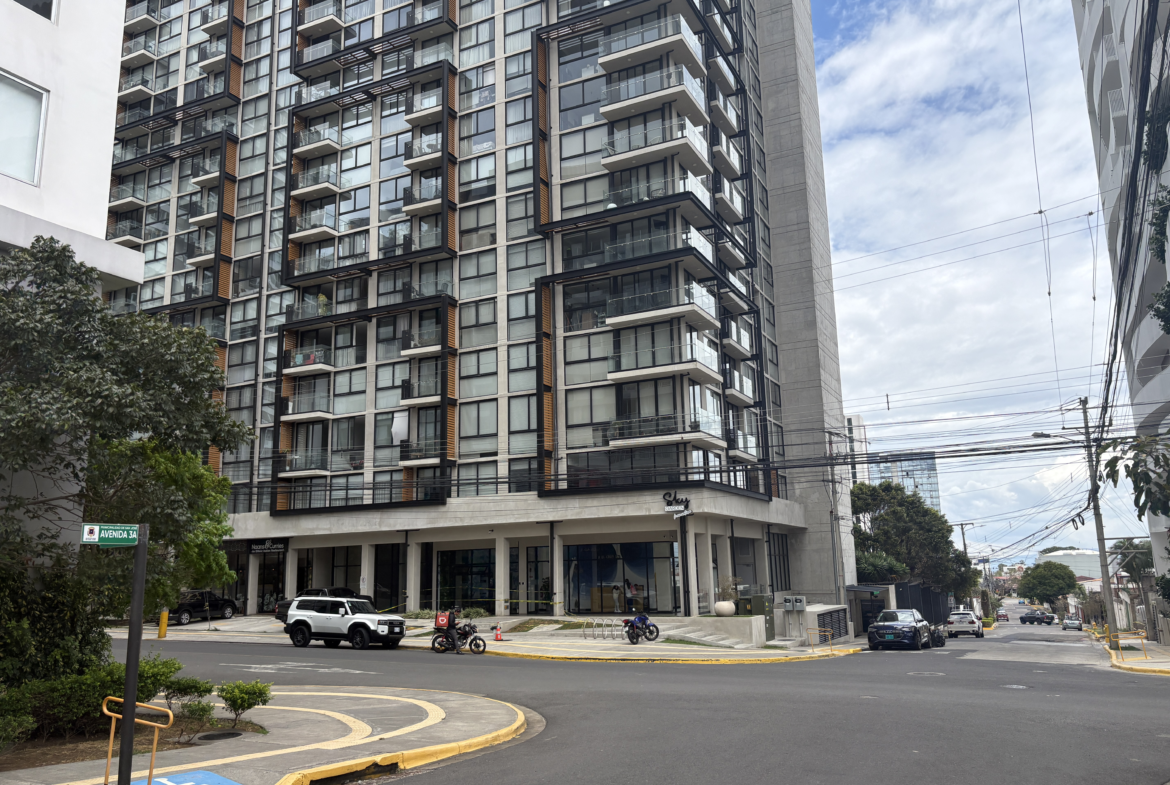 Furnished 2-Bedroom Condo for Sale – 21st Floor | Sky Garden Nunciatura