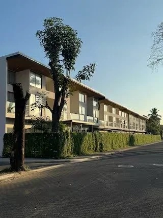 Furnished Upper Level Los Delfines 2 BR Beach Condo