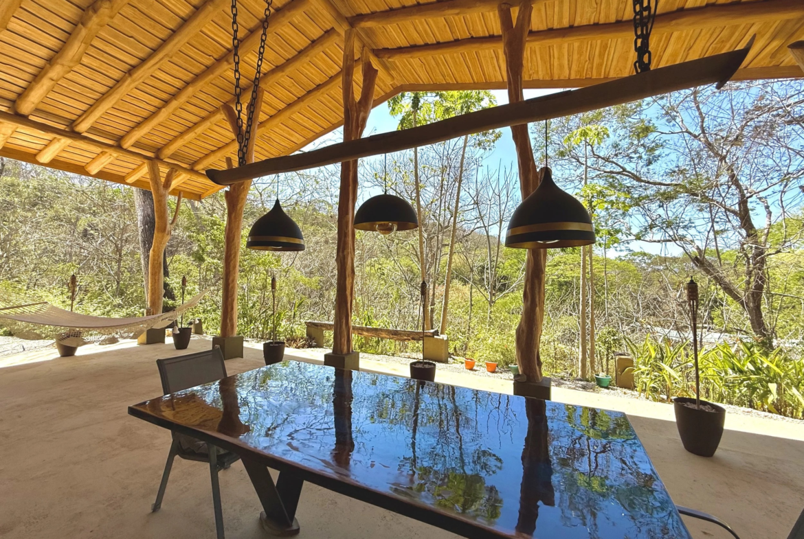 Playa Órganos 2 BR Vacation Home - walk to beach