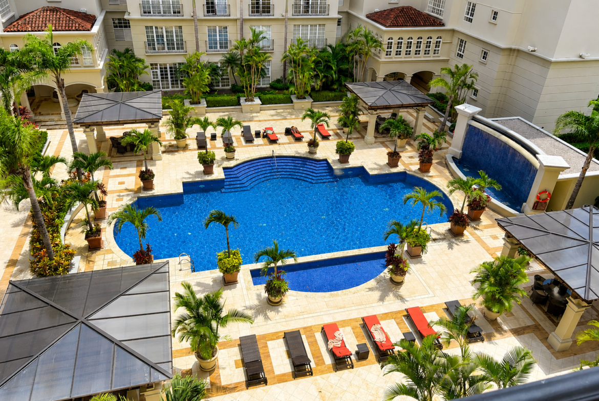 Urban Living in El Cortijo: Luxury 1-Bedroom Apartment in the Heart of Escazú